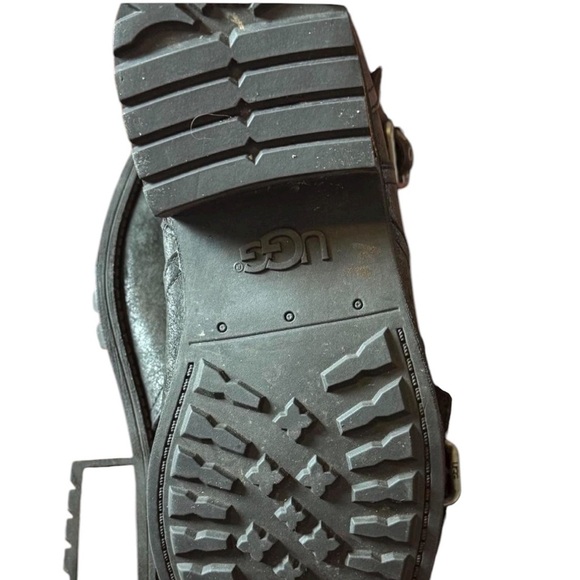UGG Black Ankle Boots with Brown Heel USA 7 - Picture 5 of 8
